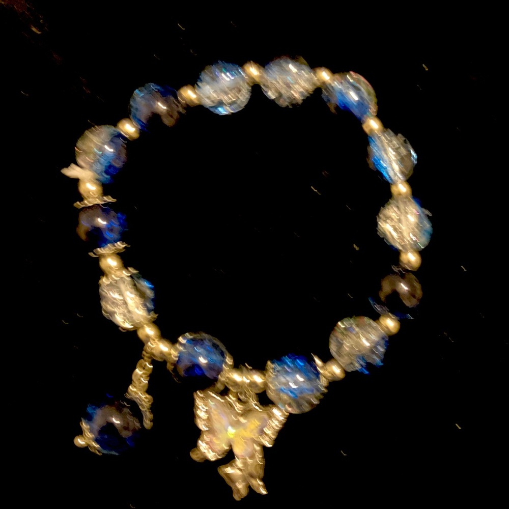 Blue and silver beaded bracelet with angel charm #angelcharm
18cm/7.08in